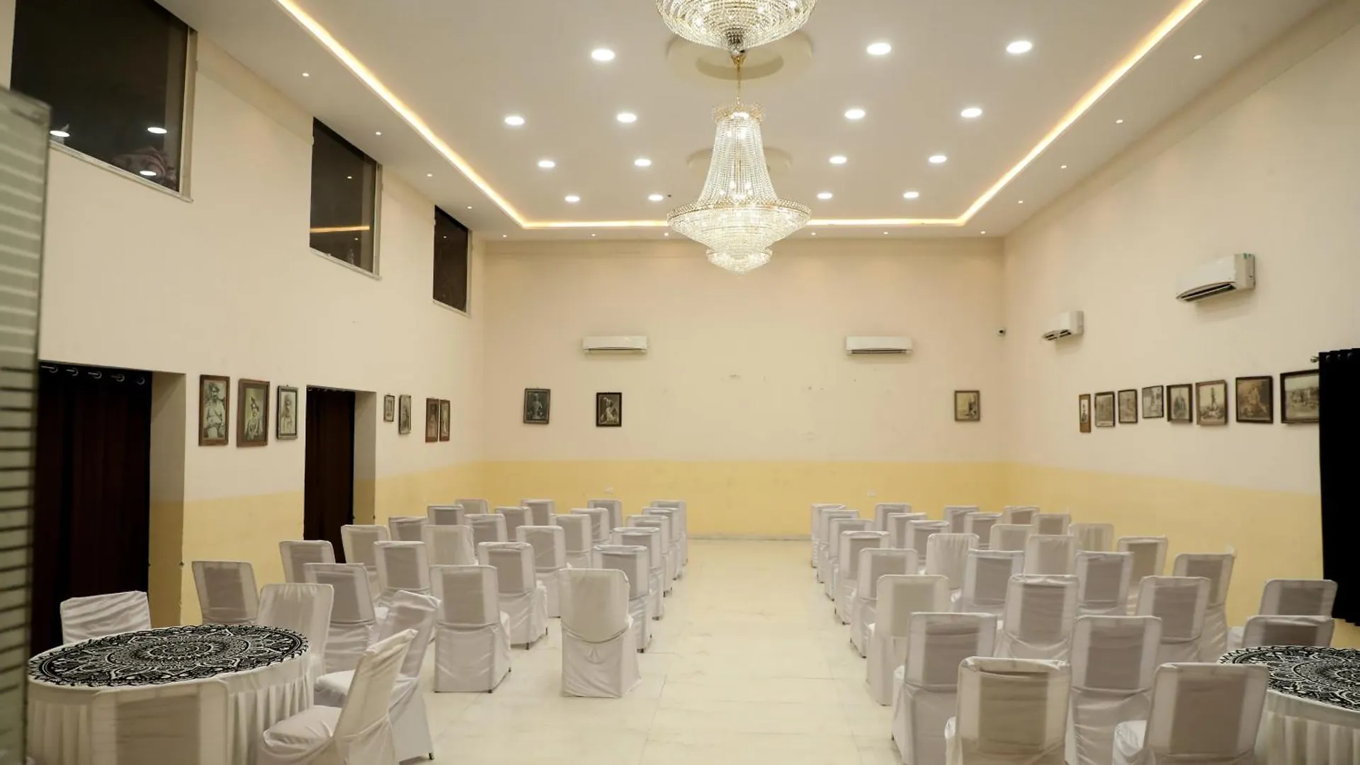 Hotel The Yash Resort Udaipur Índia